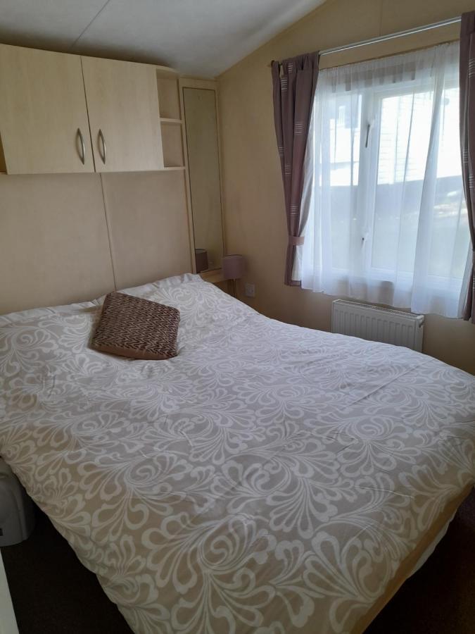 Pine Ridge 59 Rockley Park Poole With Sea View Sleeps Six Hotel Bagian luar foto